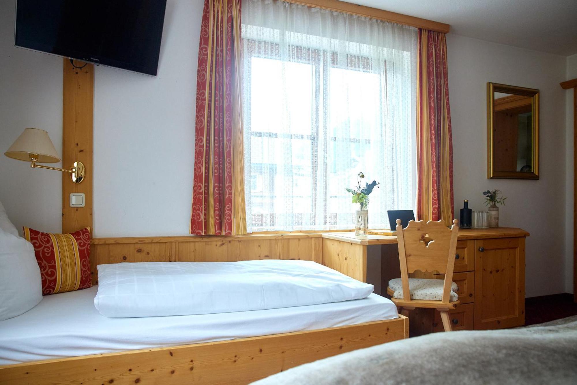 Montafon Moments Hotel Gortipohl Buitenkant foto